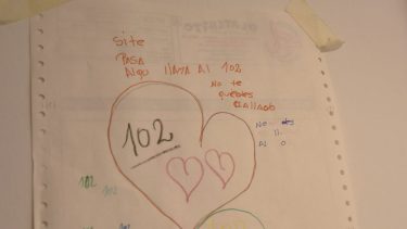 Si se sufre o conoce algún tipo de situación de violencia o abuso infantil, llamar al 102.