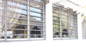 Otra vez atacaron a una oficina municipal cercana a una sede policial