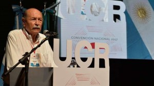 La Convención Nacional de la UCR criticó las políticas económicas del gobierno nacional
