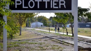 Plottier celebra hoy su aniversario con el tradicional desfile
