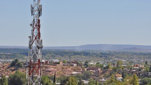Afirman que el municipio de Neuquén mintió en su explicación sobre las torres