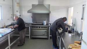 Denuncian falta de equipamiento para porteros en Río Negro