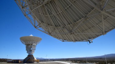 La antena principal tiene unos 35 metros de diámetro. Foto: archivo Matías Subat