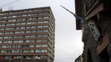 La Policía de Río Negro solicitó colaboración para dar con el paradero de dos adolescentes en Bariloche. Archivo