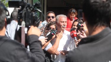 Sobisch de campaña acusa a Gaido de vivir en Cipolletti