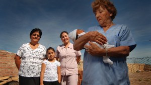 Retratos de mujeres trabajadoras en la región