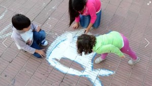 Pañuelos por los 30.000 declarados de interés en el Concejo de Neuquén