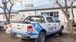 Lo detuvieron y encontraron en su casa varias armas en Roca