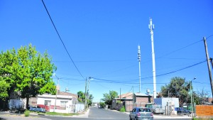 Puede trabarse el contrato para la instalación de torres de telefonía