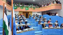 Imagen de La Legislatura aprobó el pase a planta de estatales en Río Negro