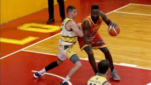 Básquet: Español le ganó a Atenas por un simple de Wilkerson