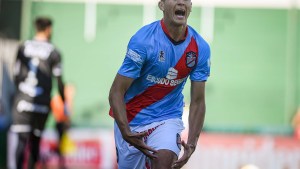 Arsenal venció 1-0 a Sarmiento y volvió a la Primera División