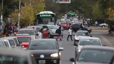 Foto Archivo. La avenida Argentina es uno de los corredores de emergencia en Neuquén