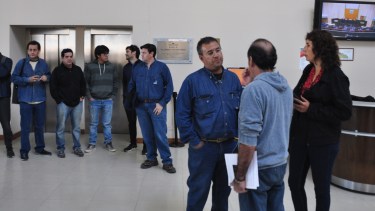 Los trabajadores participaron de la sesión. Foto: Juan Thomes