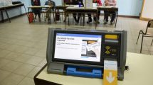 Imagen de Con un simulador podés practicar para votar este domingo en las elecciones a concejales de Neuquén