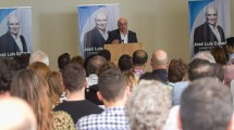 Imagen de Espert presentó en Viedma «La sociedad cómplice»