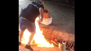 Brutal ataque: prendieron fuego a dos personas en situación de calle