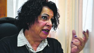 Confirman una sanción a la exintendenta de Allen, por no responder informes