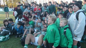 Los festejos de Marabunta después de ganarle el clásico a Neuquén
