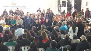 Macri en Darwin: «Creo en ustedes por eso estoy acá»