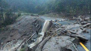 El Paso Samoré está cerrado por un alud en la ruta