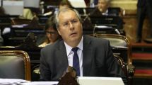 Imagen de Río Negro adhirió al duelo nacional por el fallecimiento del diputado Olivares