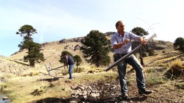 Francisco Baggio hace pocos días desalambró un campo en Hualcupén (Foto: Gentileza Francisco Baggio)