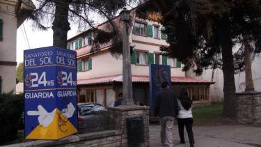 Los trabajadores del Sanatorio del Sol sigue esperando una respuesta. Foto: archivo