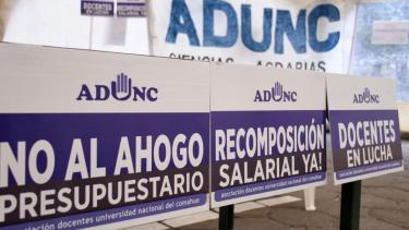 Los docentes agrupados en Adunc pararán mañana y pasado. 