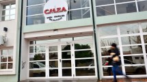 Imagen de Farmacias se suman al corte de servicios de IPROSS