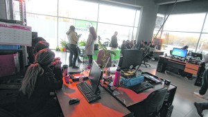 El gobierno de Neuquén alquila un edificio por $250 mil que se usa a medias