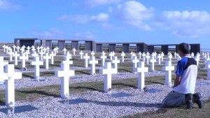 Hallan restos de cinco soldados argentinos no identificados en el cementerio de Darwin