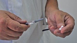 Neuquén reclama la provisión de vacunas contra la meningitis