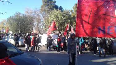 Las protestas frente a Desarrollo Social so habituales y la ministra consideró que es la forma que tienen las organizaciones de hacer escuchar su voz. (Archivo).-