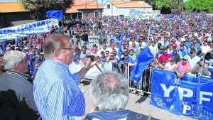 Petroleros: más cerca de acordar un bono por fracturas