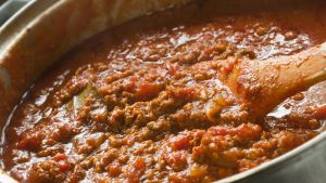 El secreto para una polenta más rica: que la bolognesa sea potente&#8230;