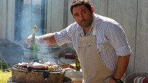 Imagen de Pancho Fernández, chef: «Con unas verduras y carne juego un Mundial y lo gano»