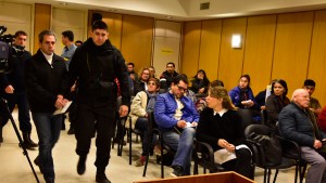 Roca: en dos meses, De Piano podrá tener salidas transitorias