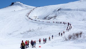 Así se corre Copahue extremo, la carrera que atrae a todo el mundo