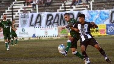 Si no se habilita el pase de Trecco, Enzo Romero sería titular. (Foto: Archivo)