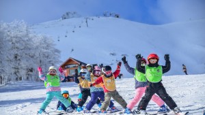 Los protagonistas de este día en la nieve, son los niños