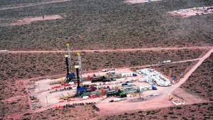 Congelamiento: Nación compensará a petroleras y provincias que renuncien a los juicios