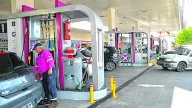 Los combustibles registraron seis aumentos en lo que va del año y su precio ascendió un 16,9%.