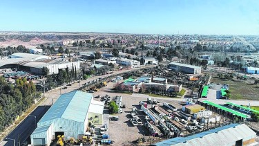 Un total de 36 empresas del Parque Industrial Neuquén podrán acceder a las escrituras de sus predios.