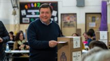Imagen de Weretilneck se mostró satisfecho con el resultado de su elección en Río Negro