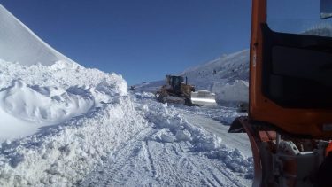 Por la nieve, cerraron el paso Pino Hachado