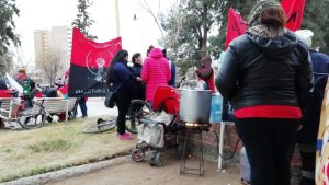 Cipolletti: Marcha y olla popular para protestar contra el «ajuste de Macri»