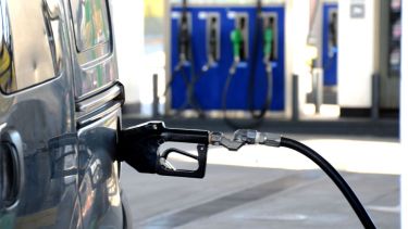 Se vienen nuevos aumentos de nafta, por lo que es bueno ahorra en el consumo. Foto: archivo Mauro Pérez