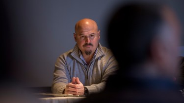 Leonardo Gil, director hospital Ramón Carrillo, confirmó 420 casos de gastroenteritis. Foto: Marcelo Martinez