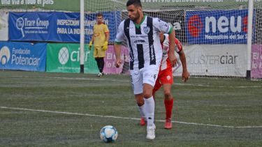 Piñero Da Silva marcó siete goles en el Albinegro.